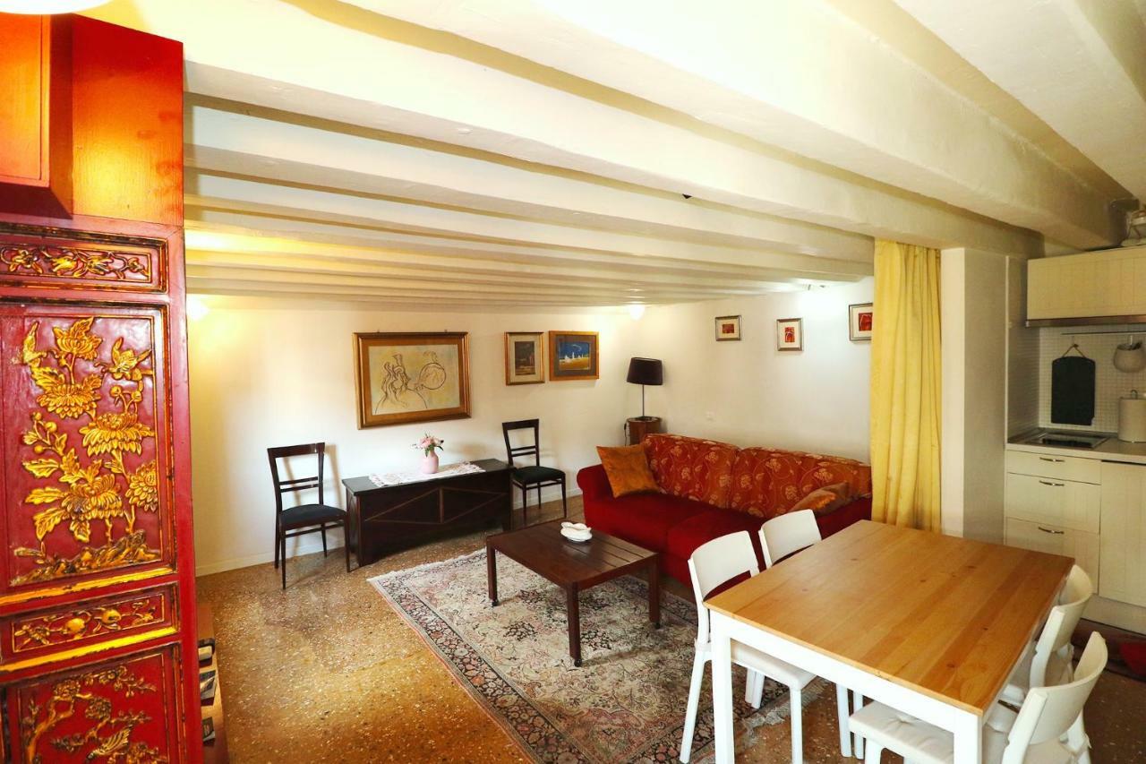 Apartmán Al Mezzanino, Palazzo Torniello Benátky Exteriér fotografie