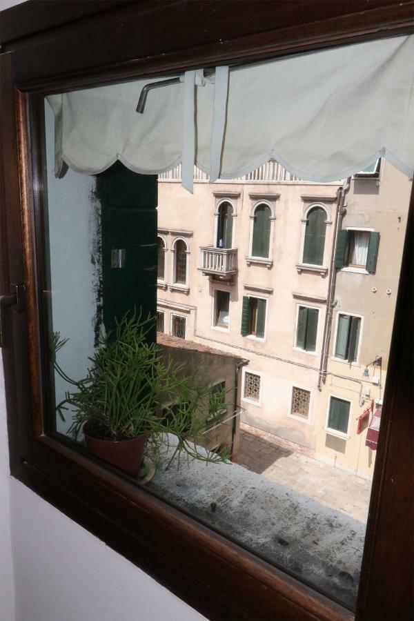 Apartmán Al Mezzanino, Palazzo Torniello Benátky Exteriér fotografie
